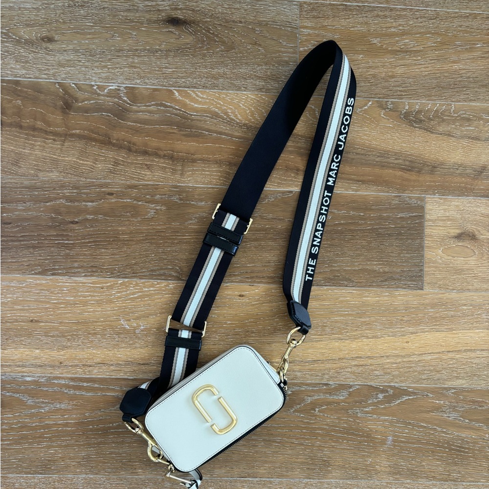 Marc Jacob’s Snapshot Bag